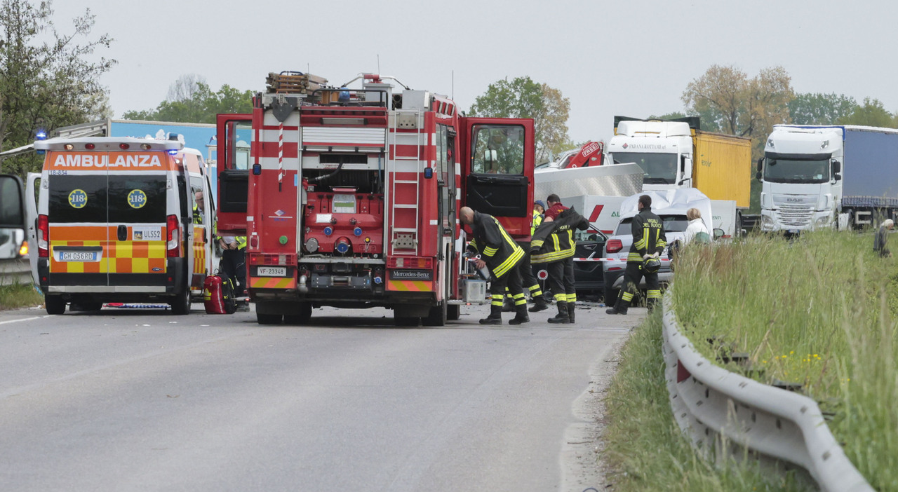 incidente frontale tra camion e autocarro sulla nuova strada del santo morto un 50enne gravissima una donna da Ilgazzettino.it incidente frontale tra camion e autocarro sulla nuova strada del santo morto un 50enne gravissima una donna