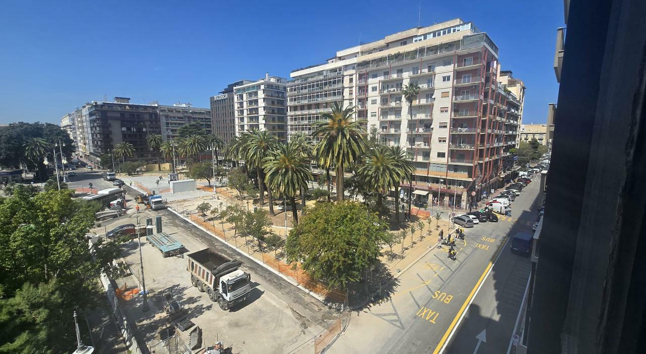 il cantiere piazza moro prende forma sopralluogo dopo la rimozione delle transenne da Quotidianodipuglia.it il cantiere piazza moro prende forma sopralluogo dopo la rimozione delle transenne