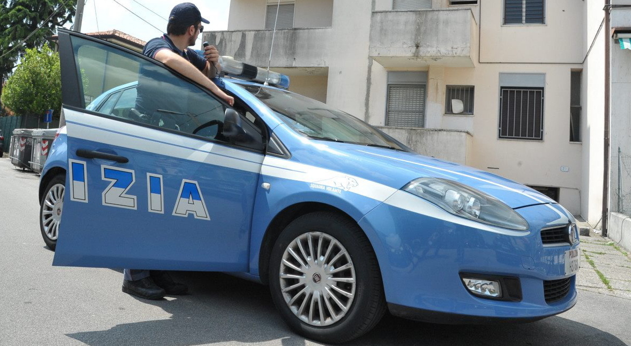 violenta la figlia 14enne i 3 fratelli presi a botte e la moglie incinta picchiata fino a farle perdere il bambino arrestato pap224 moldavo denunciato dai ragazzi