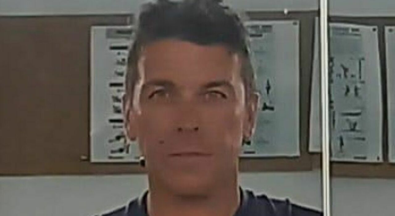 massa aggredito da un gruppo di ragazzini ubriachi giacomo bongiorni muore a 47 anni davanti al figlio di 11 gli aveva chiesto di non lanciare bottiglie da Ilmessaggero.it massa aggredito da un gruppo di ragazzini ubriachi giacomo bongiorni muore a 47 anni davanti al figlio di 11 gli aveva chiesto di non lanciare bottiglie