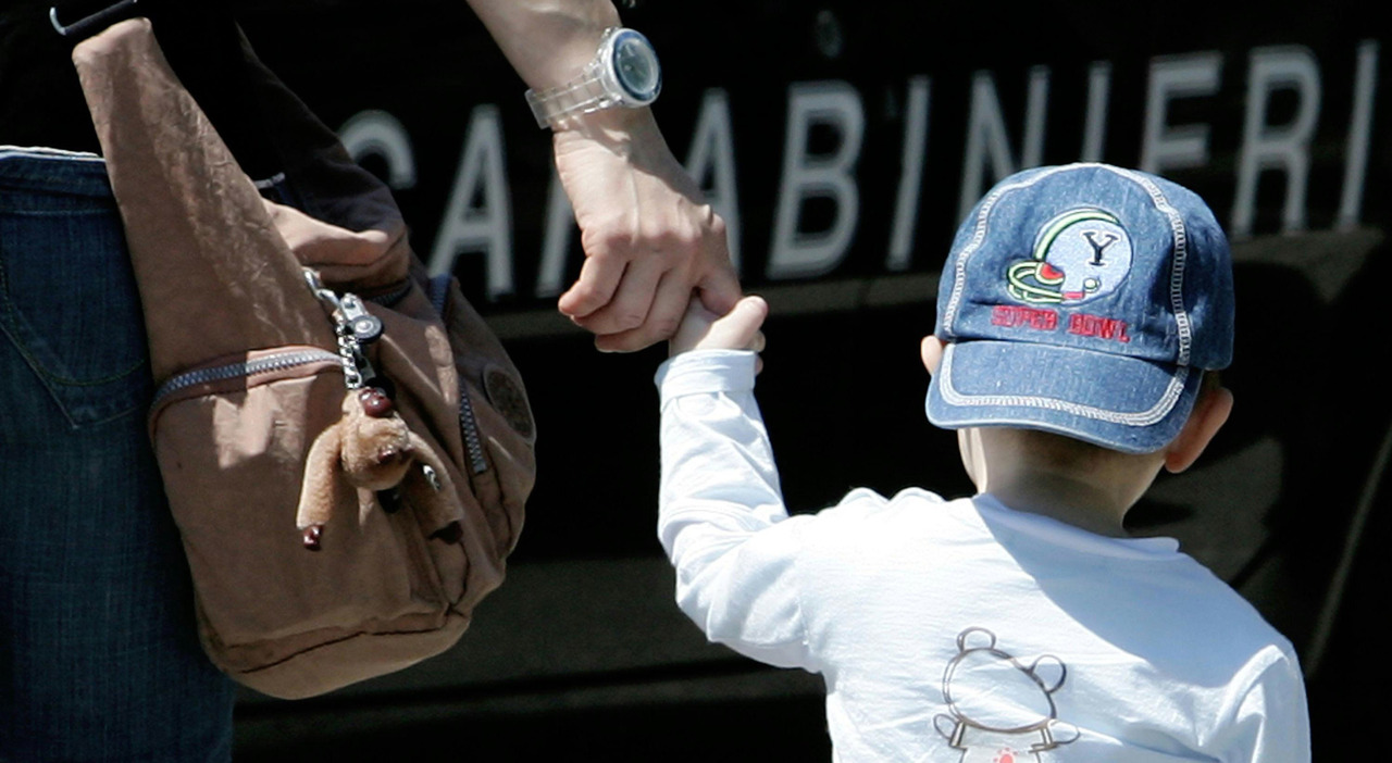 bambino rapito dal pap224 e dai suoi parenti la mamma in aula lo aveva gi224 fatto anche in moldavia da Ilgazzettino.it bambino rapito dal pap224 e dai suoi parenti la mamma in aula lo aveva gi224 fatto anche in moldavia