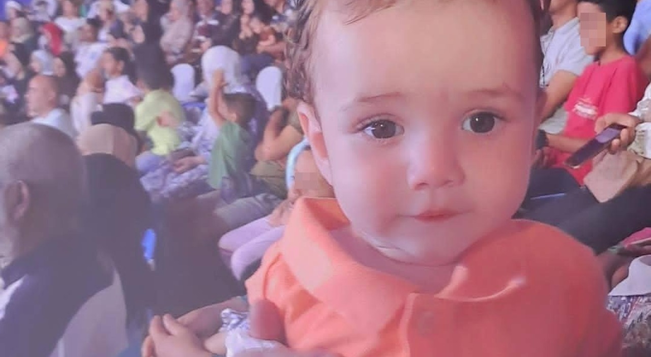 adam di 2 anni muore dopo l intervento al braccio mamma e pap224 arrivato in ospedale ridendo e giocando poi cos 232 successo