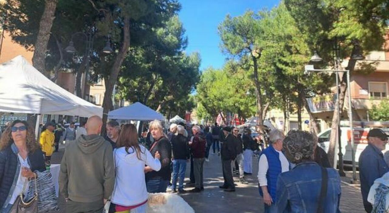 Sole, 250 bancarelle e la voglia d?estate: fiera di San Giorgio, boom di presenze