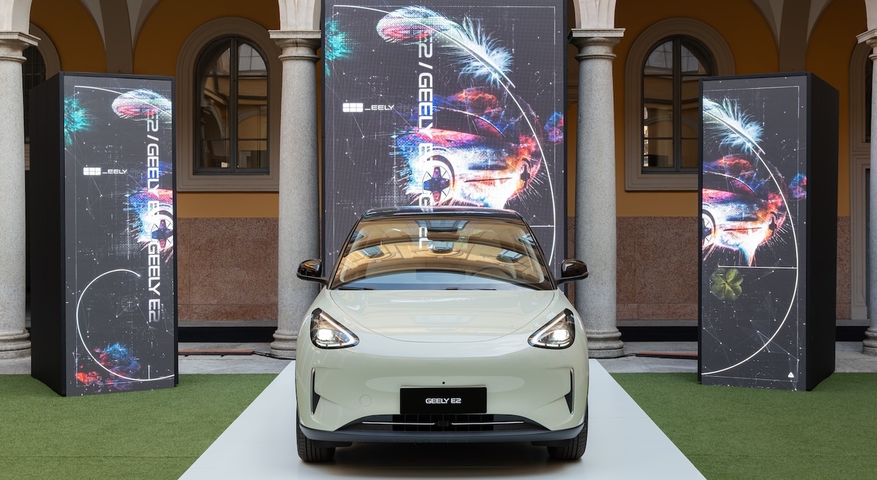 la nuova Geely E2