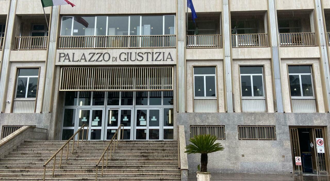 omicidio del senzatetto a bari disposta la perizia psichiatrica per il 22enne