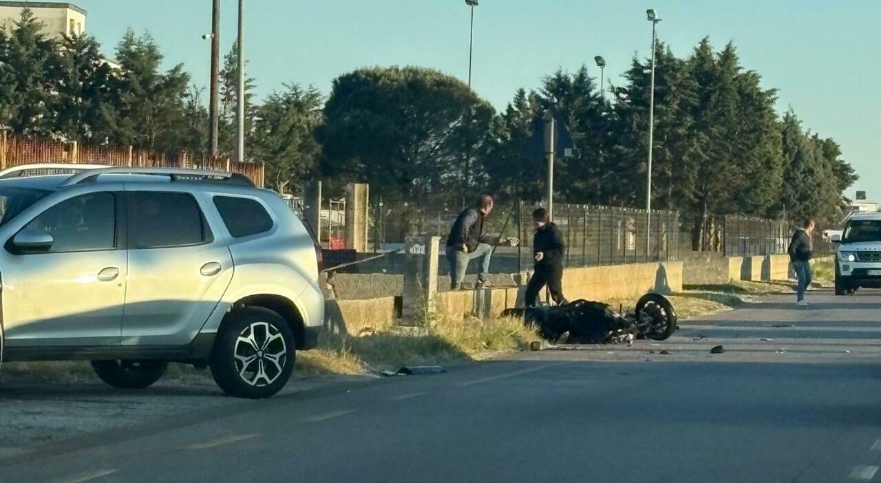 salento incidente auto moto sulla statale 275 c 232 una vittima