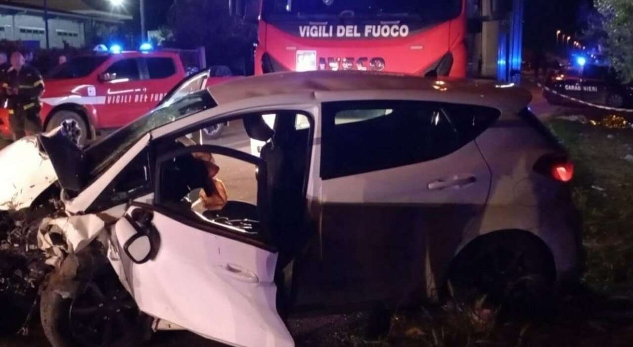 incidente sulla provinciale due morti e cinque feriti