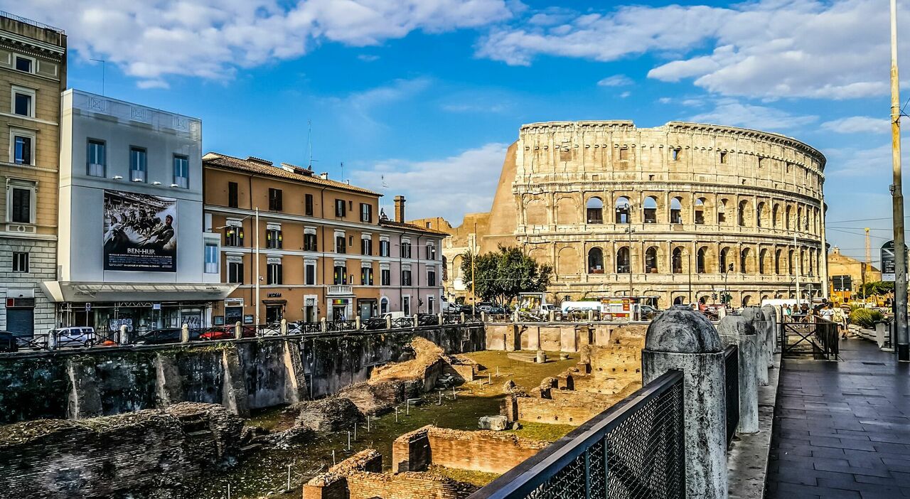 https://statics.cedscdn.it/photos/MED_HIGH/2026/04/28/9500459_28101802_roma_vacanze.jpg