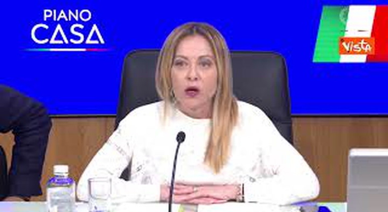 https://statics.cedscdn.it/photos/MED_HIGH/2026/04/30/9505444_poster.jpg