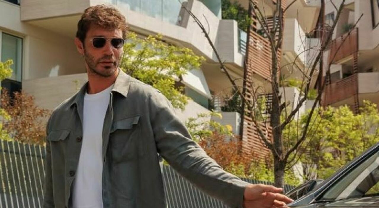 https://statics.cedscdn.it/photos/MED_HIGH/2026/05/01/9506823_01125534_stefano_de_martino.jpg