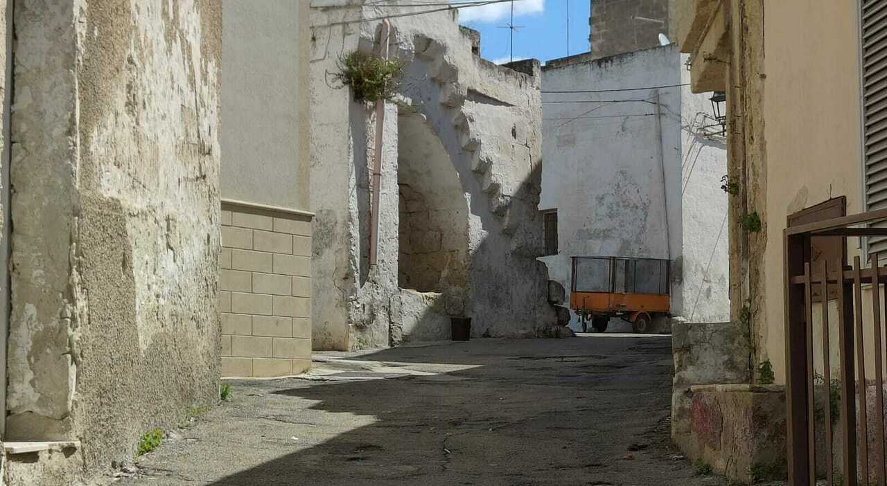 accoltellamento nel centro storico un giovane ferito ai polmoni 232 in prognosi riservata