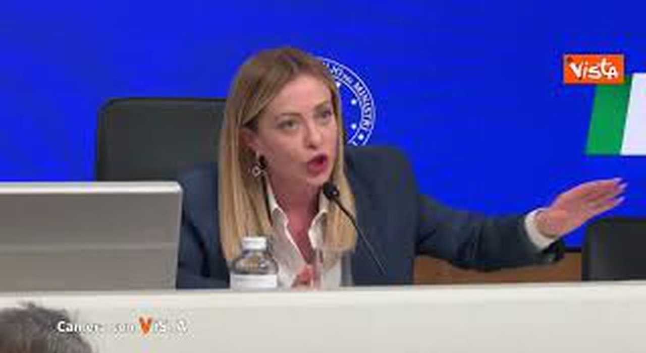 https://statics.cedscdn.it/photos/MED_HIGH/2026/05/02/9507535_poster.jpg