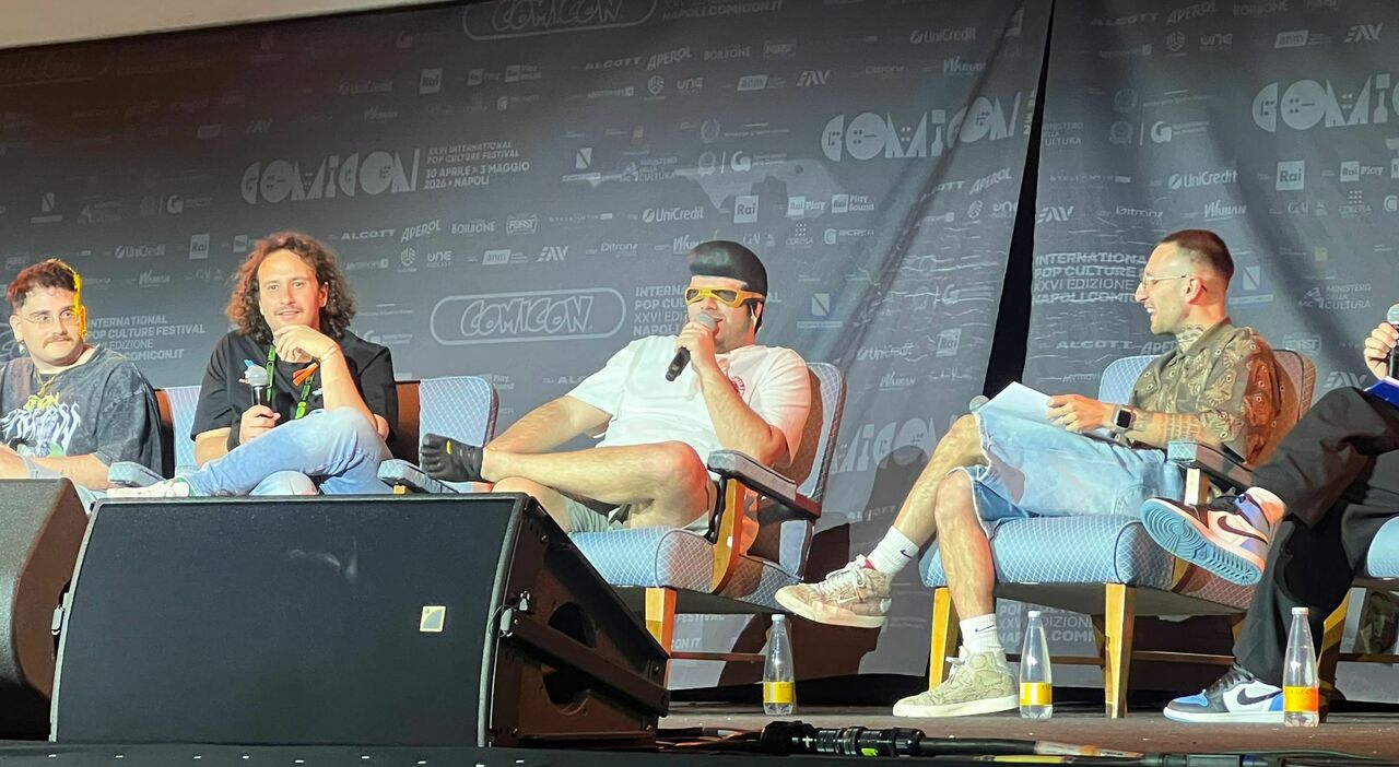 comicon 2026 tonypitony conquista la fiera folla e autografi per il cantante mascherato fenomeno social