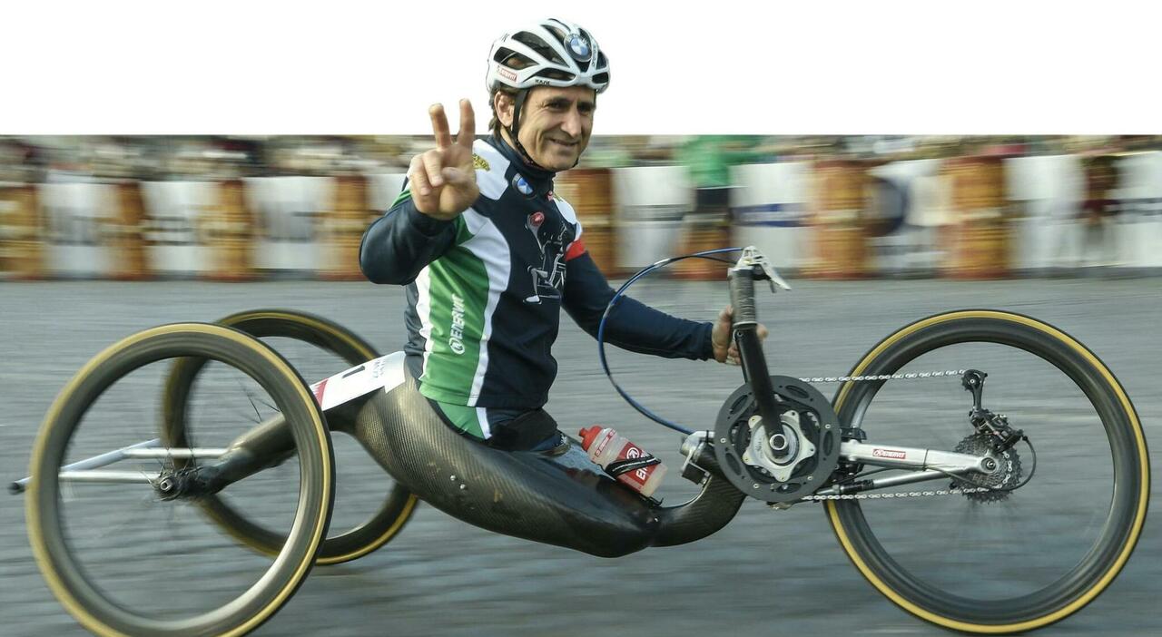 alex zanardi in migliaia per laddio attesi anche fabio fazio gianni morandi e bebe vio