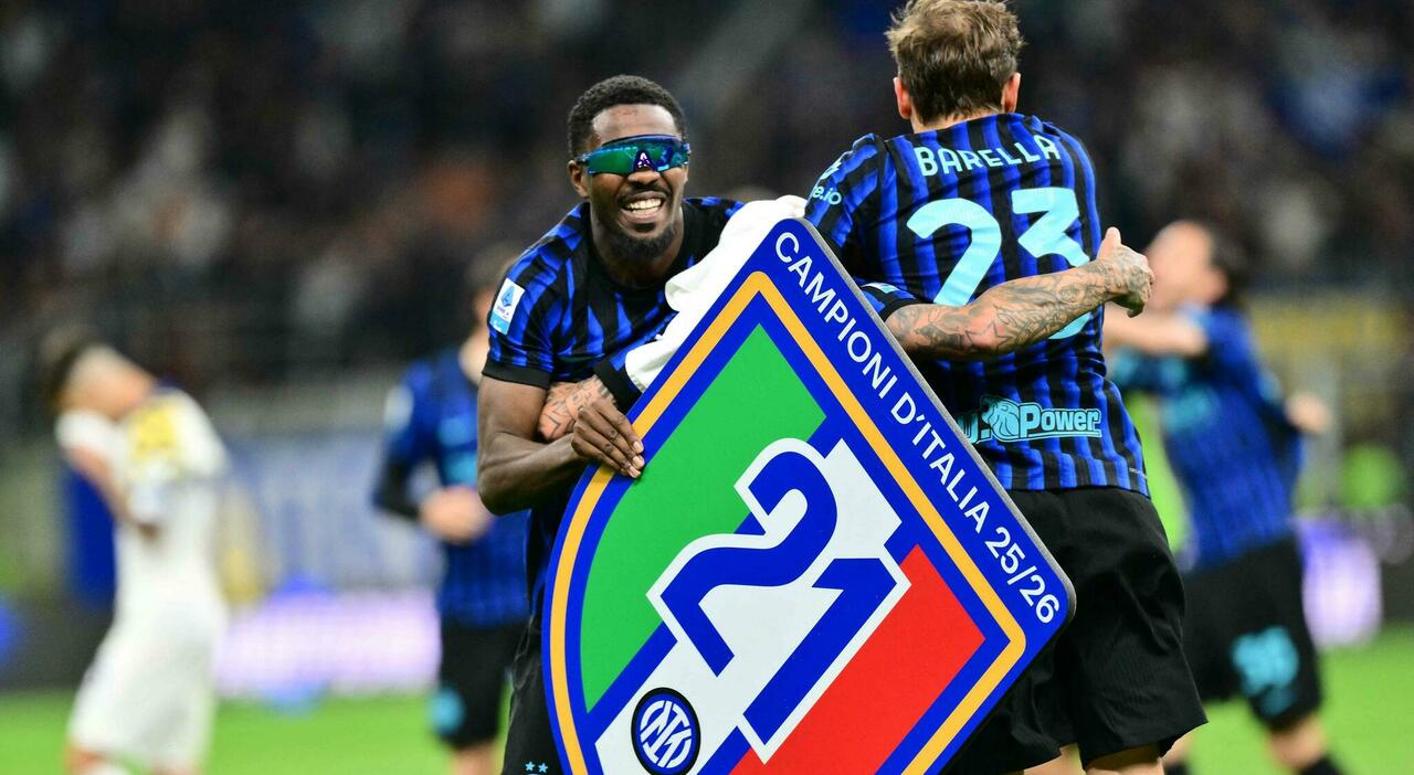 https://statics.cedscdn.it/photos/MED_HIGH/2026/05/03/9509494_03224627_inter_scudetto.jpg