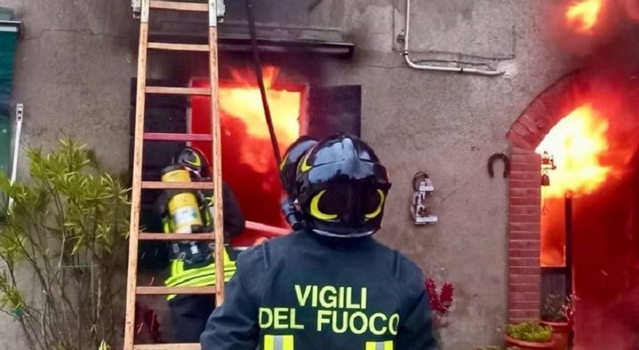 https://statics.cedscdn.it/photos/MED_HIGH/2026/05/05/9512631_05092003_incendio_casa_anziana_morta_cessalto.jpg