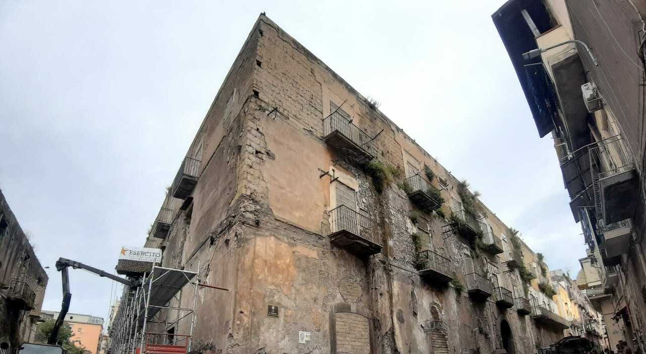 torre annunziata l abbattimento di palazzo fienga fortino del clan gionta