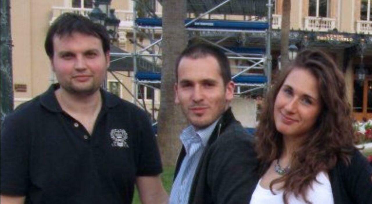 https://statics.cedscdn.it/photos/MED_HIGH/2026/05/05/9513345_05192005_angela_taccia.jpg