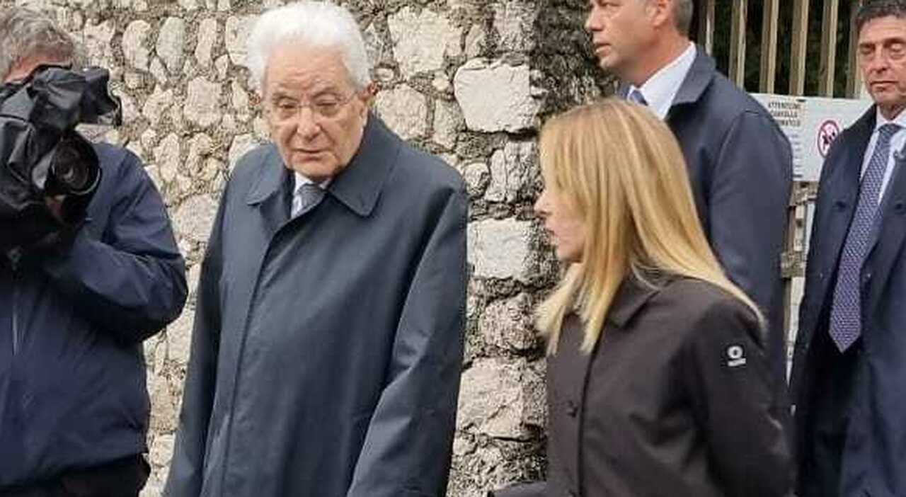 https://statics.cedscdn.it/photos/MED_HIGH/2026/05/06/9515383_06171712_terremoto_friuli_50_anni_mattarella_meloni_gemona.jpg