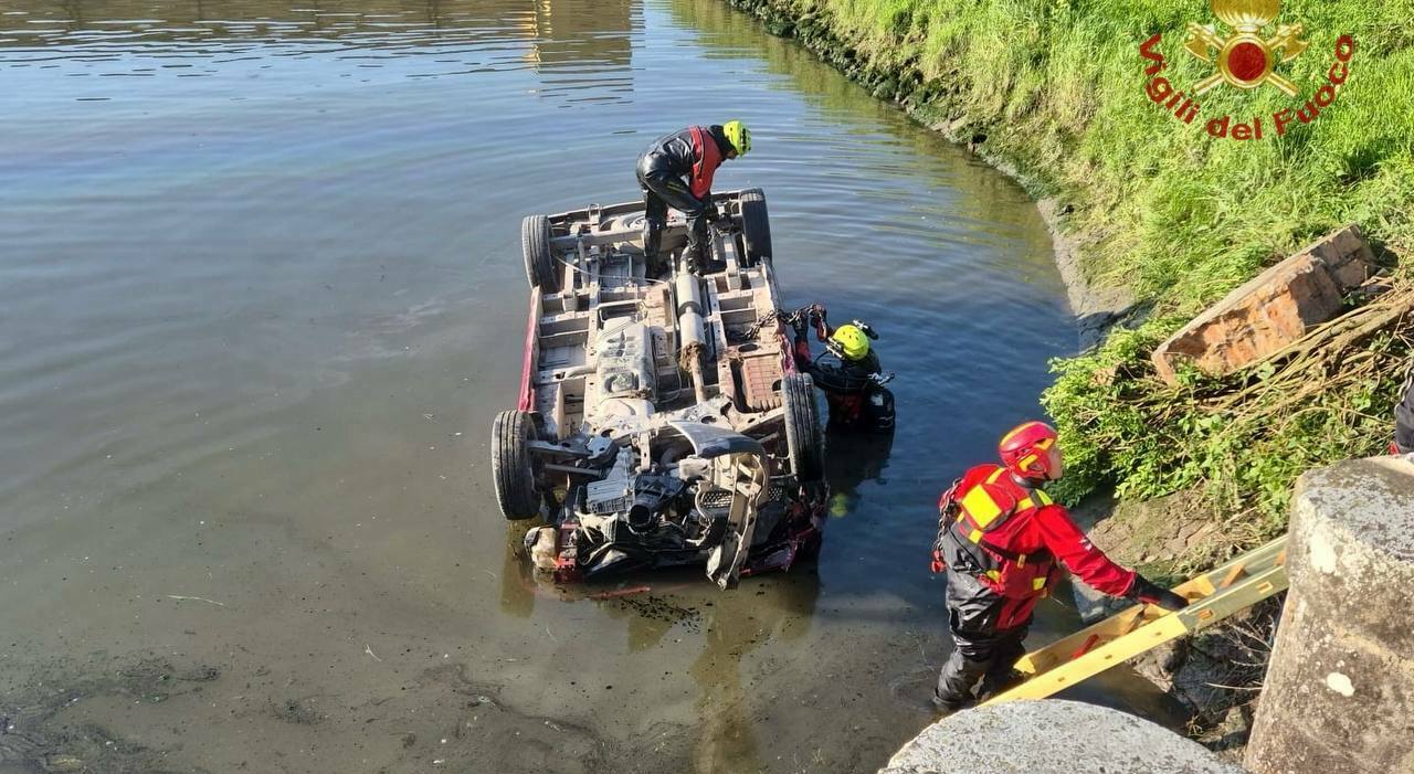 braccianti morti nel furgone finito nel canale il soccorritore ho sentito le loro urla disperate sottacqua da Ilgazzettino.it braccianti morti nel furgone finito nel canale il soccorritore ho sentito le loro urla disperate sottacqua