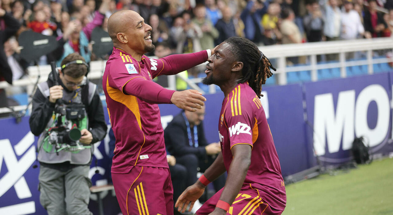 https://statics.cedscdn.it/photos/MED_HIGH/2026/05/10/9523698_10201251_parma_roma_pagelle_oggi.jpg