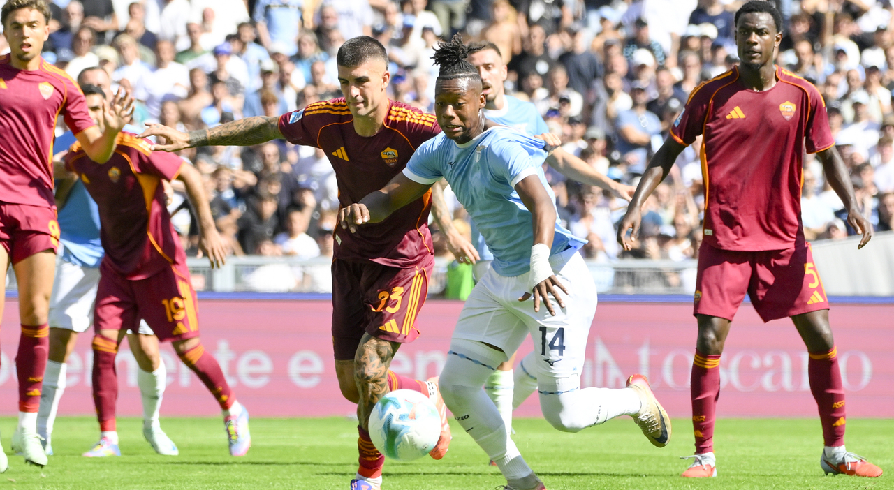 https://statics.cedscdn.it/photos/MED_HIGH/2026/05/11/9525454_11170348_derby_roma_lazio_quando_si_gioca_ora_pranzo_milan_juve_como.jpg