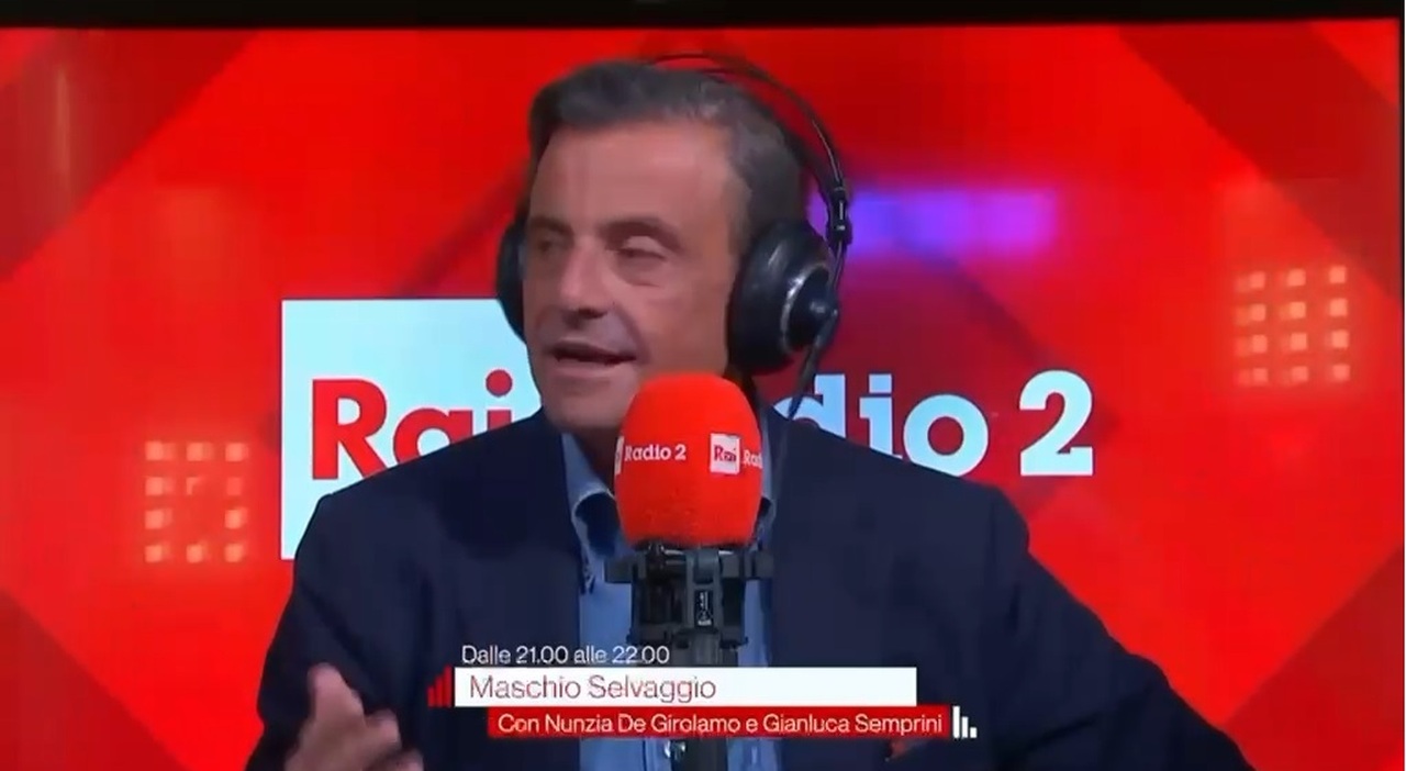 https://statics.cedscdn.it/photos/MED_HIGH/2026/05/12/9527150_12101854_calenda_maschio_selvaggio.jpg