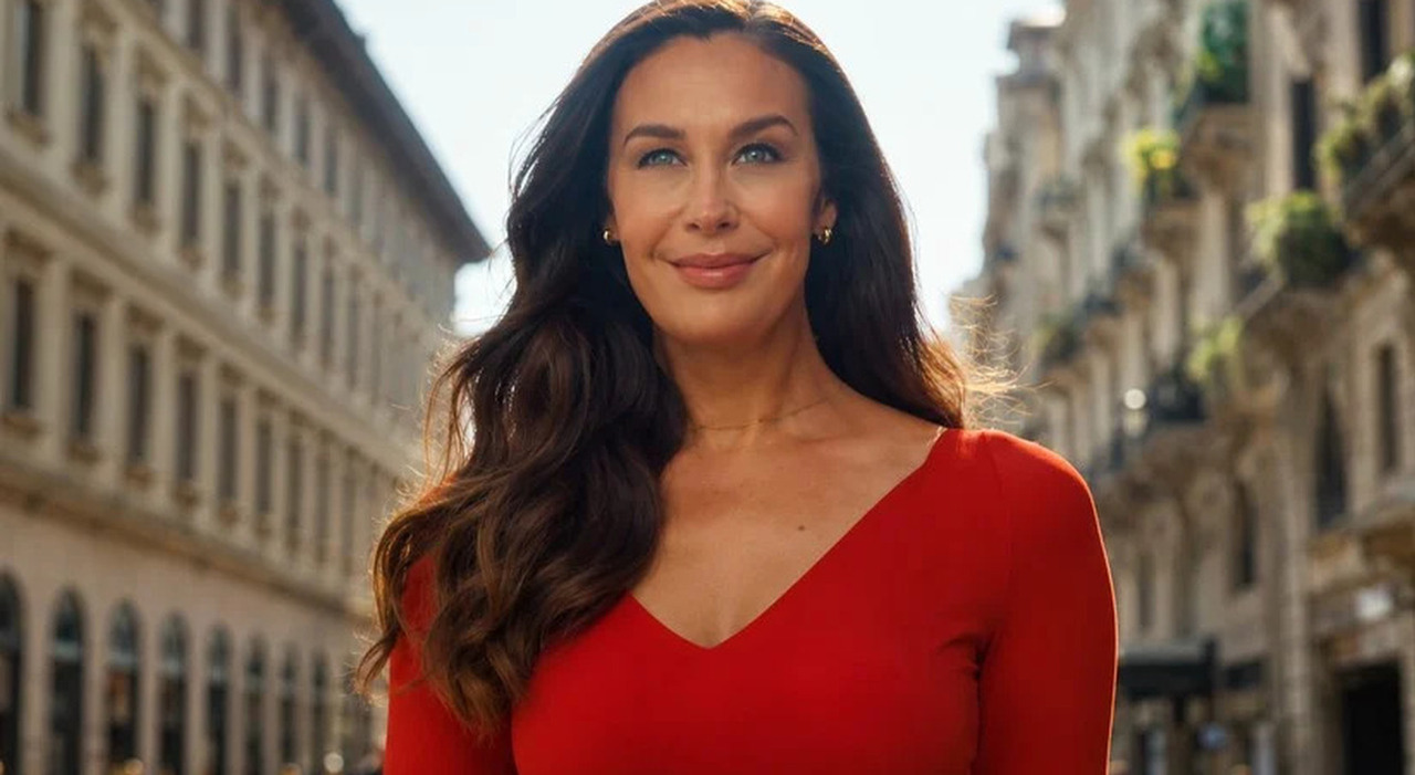 https://statics.cedscdn.it/photos/MED_HIGH/2026/05/12/9527432_12131008_9519556_08125153_megan_gale.jpg