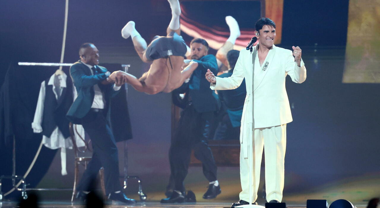 https://statics.cedscdn.it/photos/MED_HIGH/2026/05/12/9527846_12194725_eurovision_diretta_semifinale_oggi_12_maggio_2026.jpg