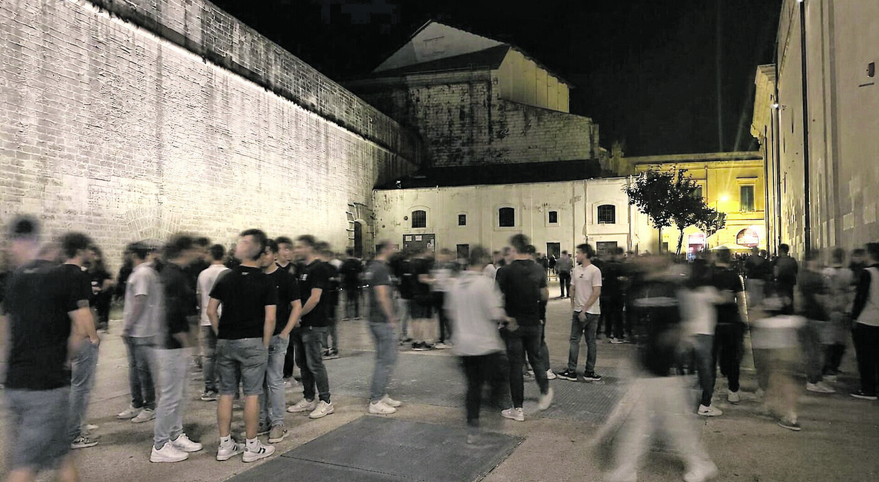 allarme baby gang a lecce parla il padre del 15enne aggredito in dieci lo hanno massacrato