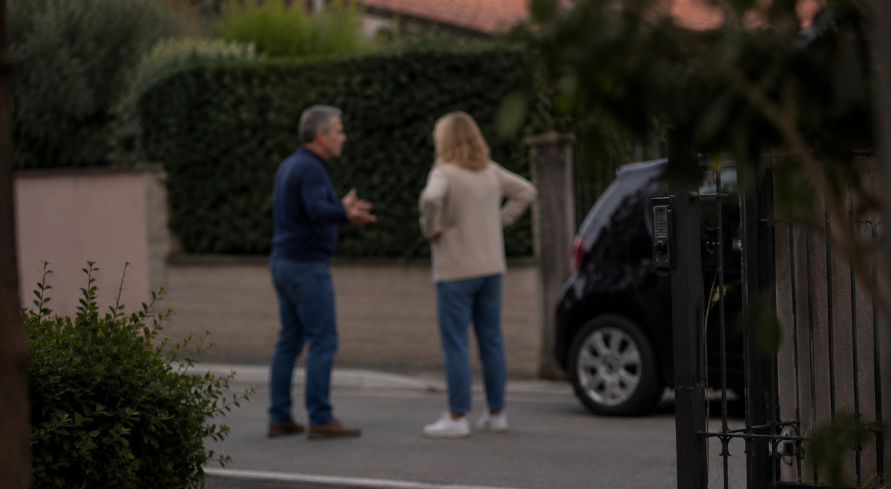 https://statics.cedscdn.it/photos/MED_HIGH/2026/05/14/9531947_14141449_truffa_assicurazione_investimi_auto_rimini.jpg
