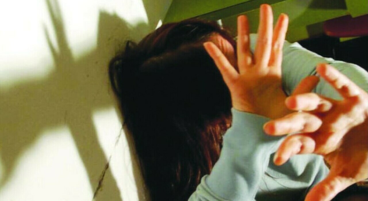 https://statics.cedscdn.it/photos/MED_HIGH/2026/05/14/9532138_14170352_molestie_30_secondi_chiesta_condanna_processo.jpg