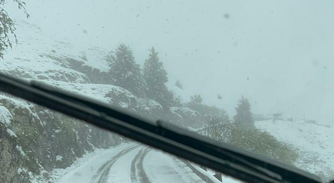 neve e ghiaccio sulle strade del monte grappa non salite 232 pericoloso servizio straordinario per la messa in sicurezza da Ilgazzettino.it neve e ghiaccio sulle strade del monte grappa non salite 232 pericoloso servizio straordinario per la messa in sicurezza