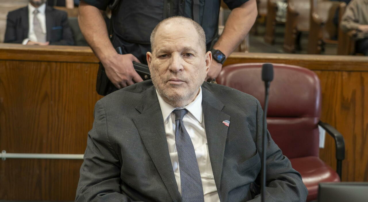 https://statics.cedscdn.it/photos/MED_HIGH/2026/05/16/9535711_16080139_harvey_weinstein.jpg