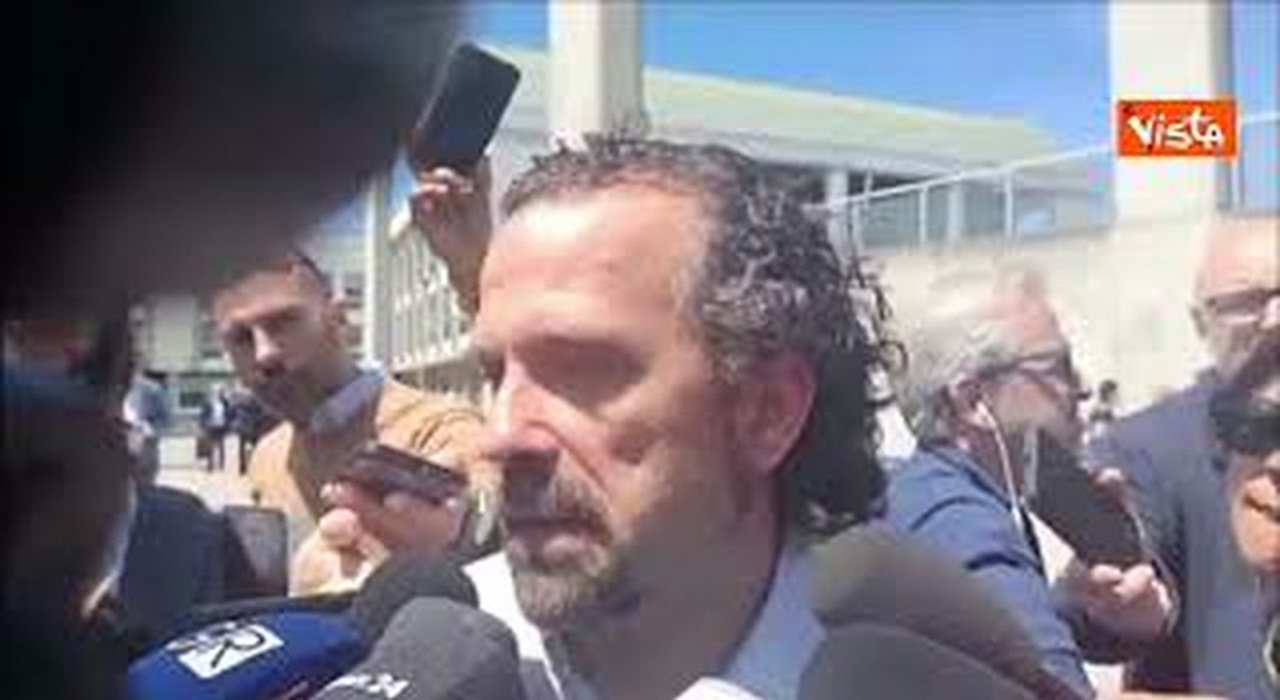 https://statics.cedscdn.it/photos/MED_HIGH/2026/05/18/9539754_poster.jpg