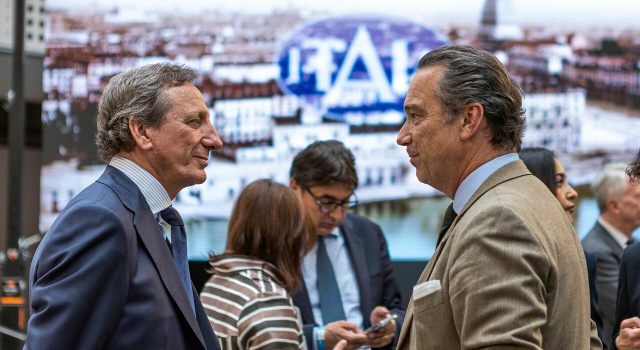 A sinistra Massimo Di Risio, fondatore e presidente del gruppo Dr Automobiles