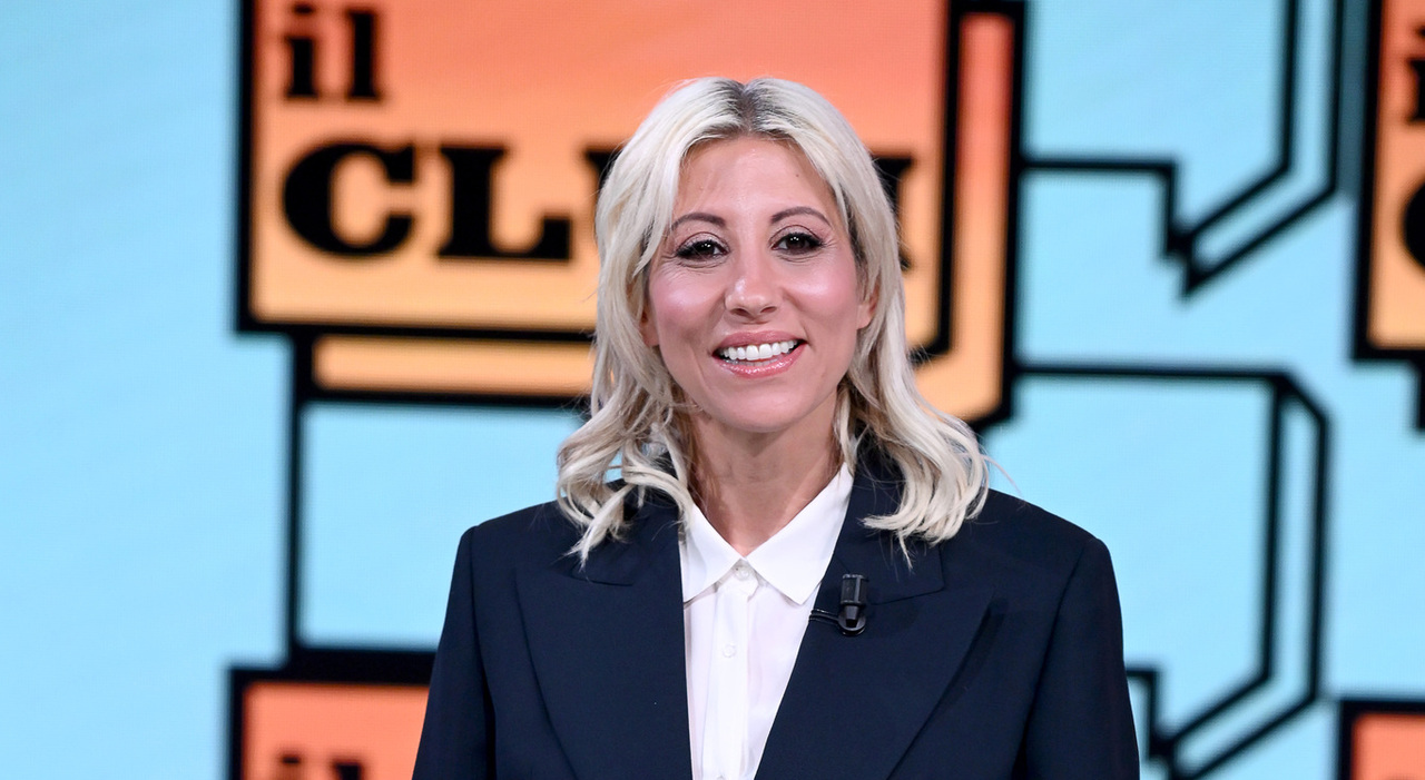 https://statics.cedscdn.it/photos/MED_HIGH/2026/05/20/9543889_20144807_malika_ayane_mamma_mia_colpevole_giovane_famosa_tragedia_oggi.jpg