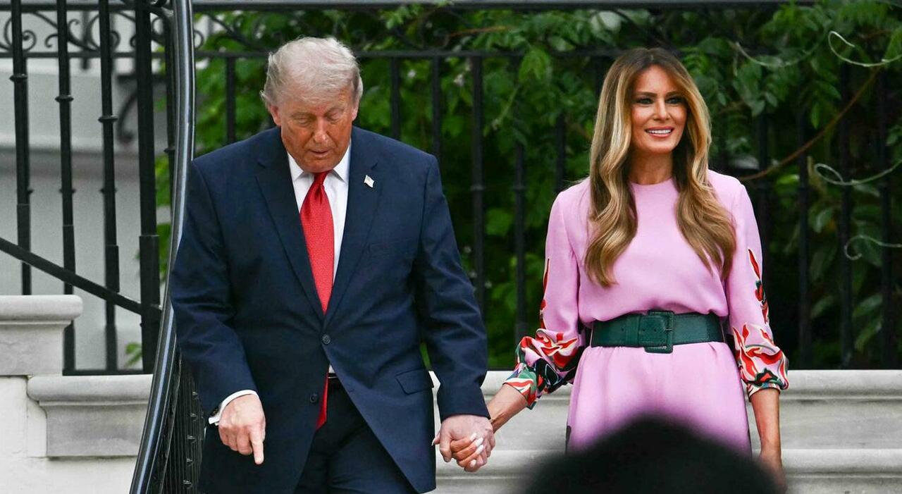 https://statics.cedscdn.it/photos/MED_HIGH/2026/05/20/9544021_20164003_trump_odio_parlare_dopo_fantastica_moglie_famiglia_sola_star_flop_melania.jpg