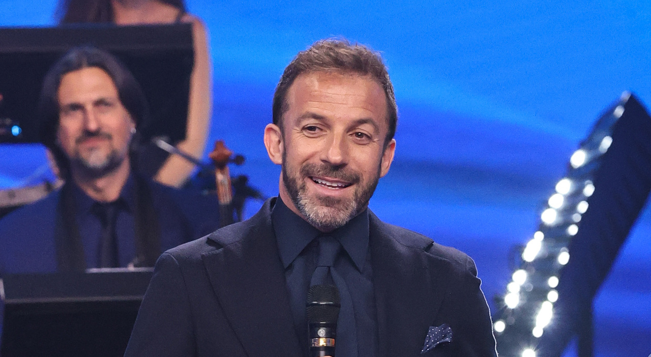 https://statics.cedscdn.it/photos/MED_HIGH/2026/05/20/9544054_20165853_alessandro_del_piero_critica_calcio_di_oggi.jpg