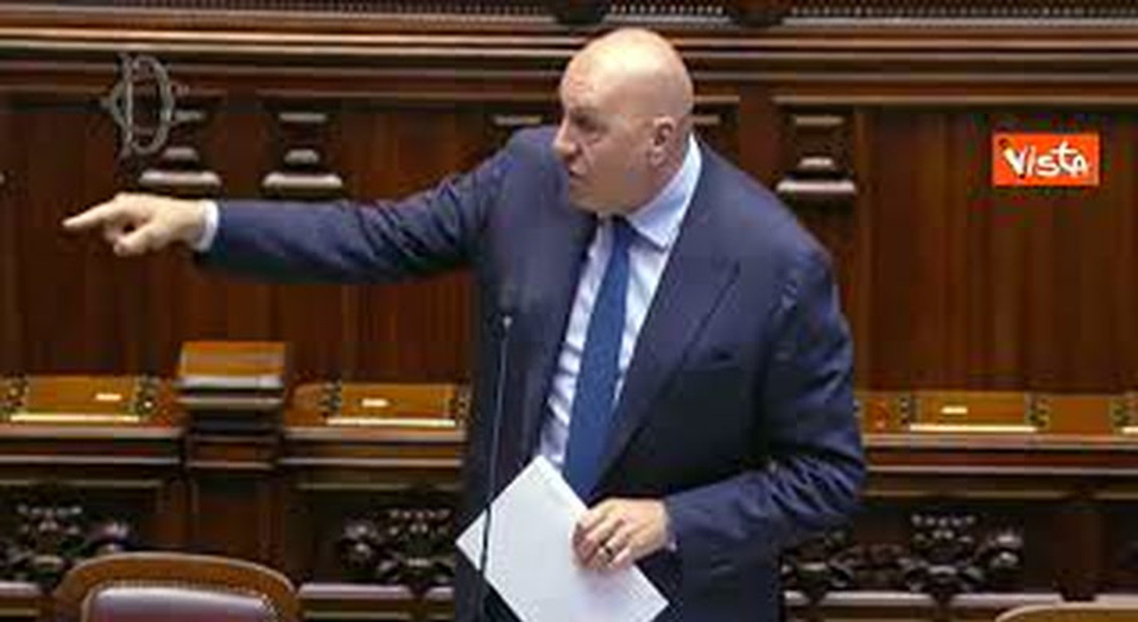 https://statics.cedscdn.it/photos/MED_HIGH/2026/05/20/9544310_poster.jpg