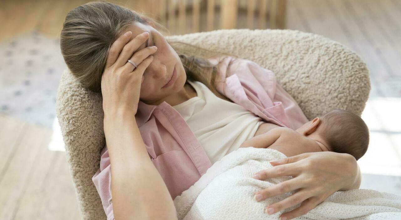 https://statics.cedscdn.it/photos/MED_HIGH/2026/05/21/9546358_21174018_9493576_05152524_postnatal_period_with_mother_child.jpg