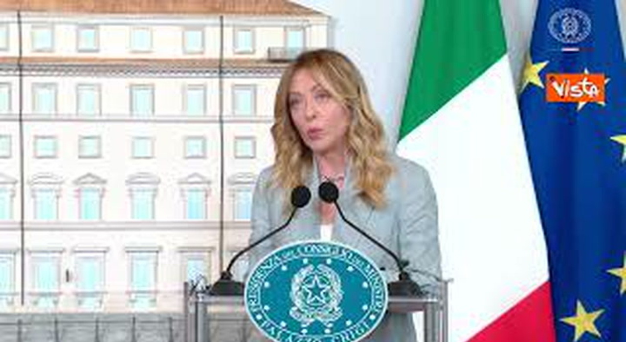 https://statics.cedscdn.it/photos/MED_HIGH/2026/05/22/9548548_poster.jpg