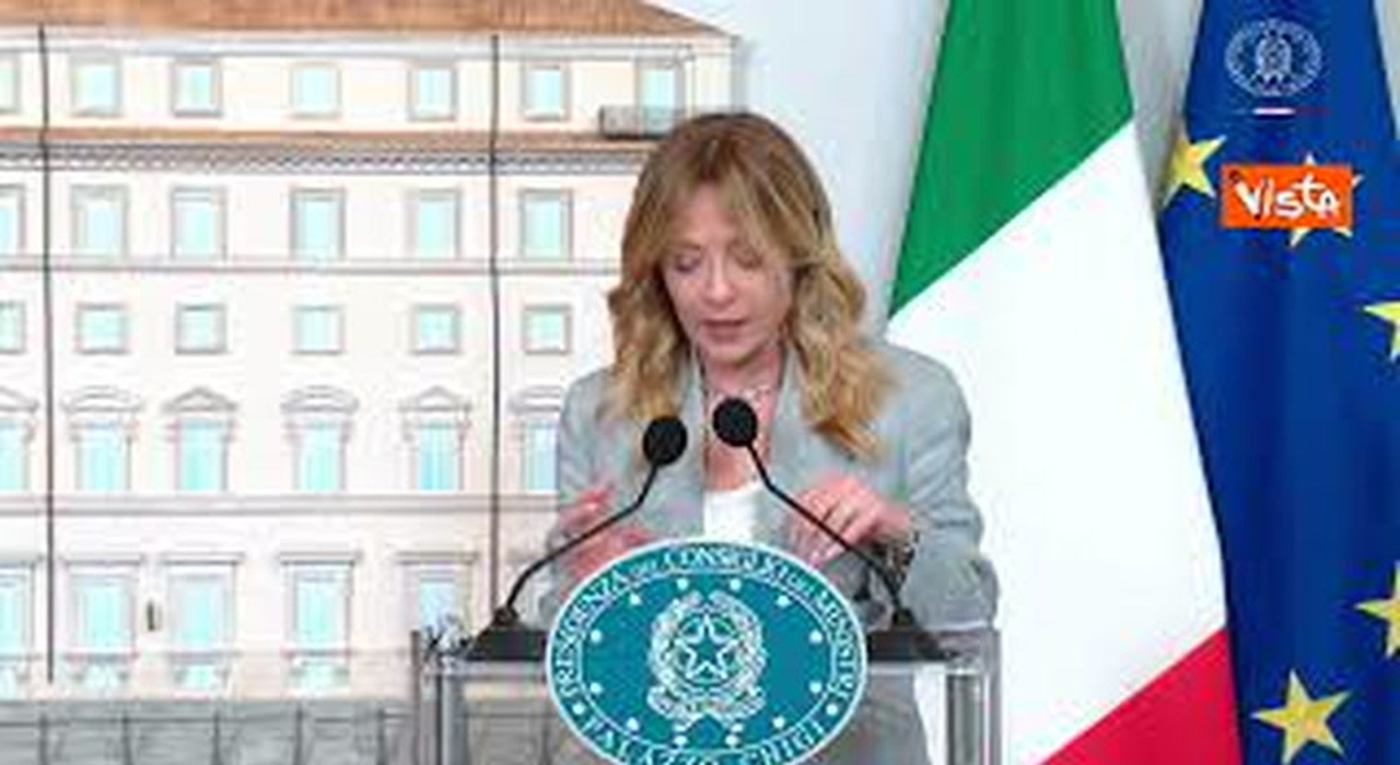 https://statics.cedscdn.it/photos/MED_HIGH/2026/05/22/9548587_poster.jpg