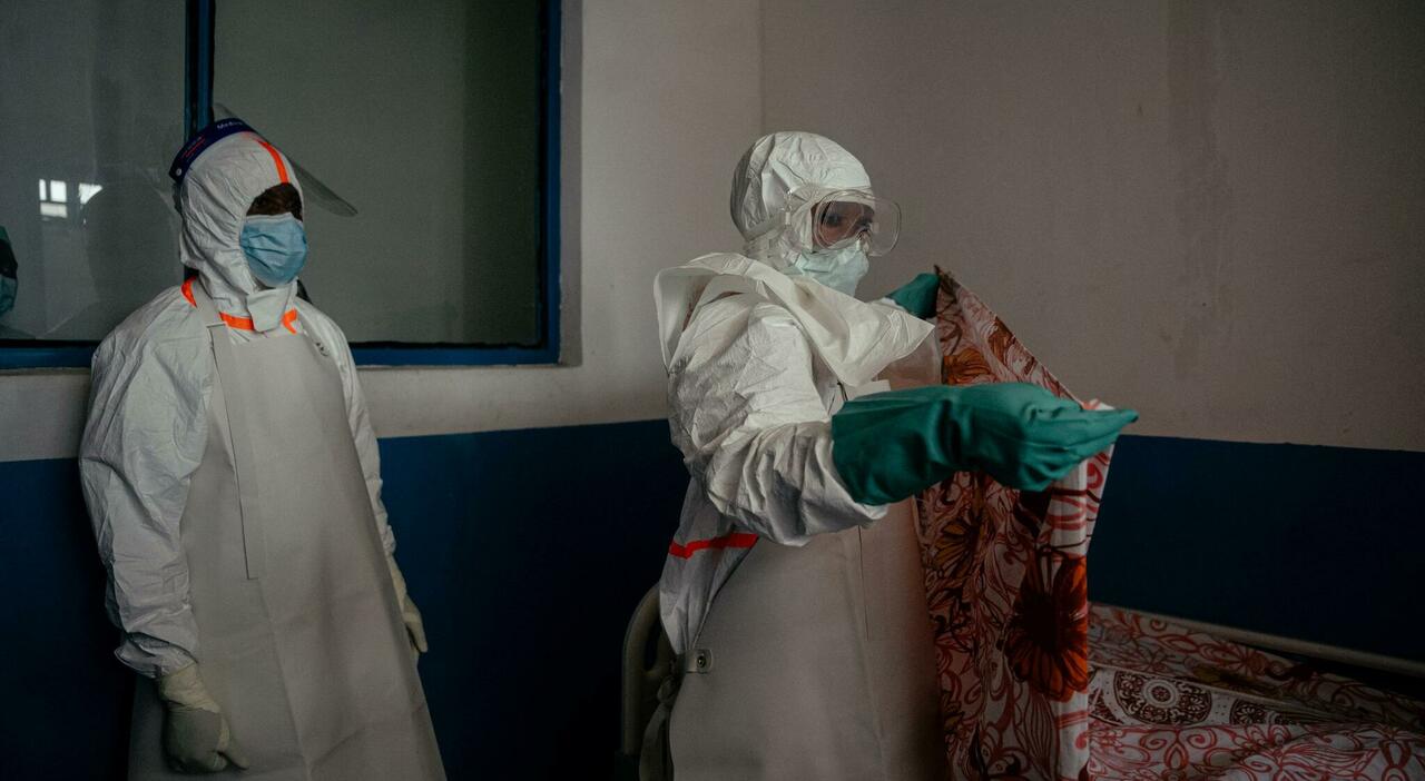 https://statics.cedscdn.it/photos/MED_HIGH/2026/05/22/9548808_22213511_ebola_congo_violenze_scontri_assalti_bare_cosa_succede.jpg