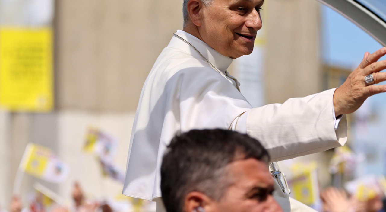 papa ad acerra il grido di leone xiv scegliamo la giustizia di donna convertitevi da Ilmattino.it papa ad acerra il grido di leone xiv scegliamo la giustizia di donna convertitevi