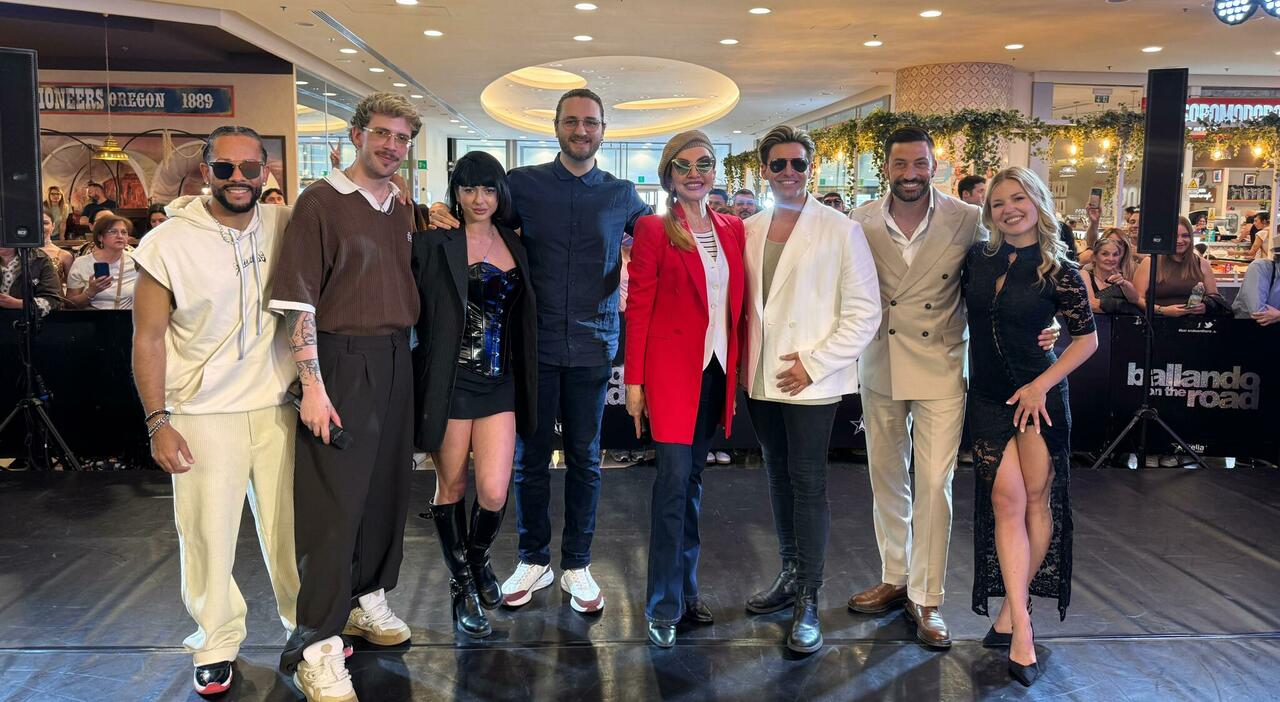 https://statics.cedscdn.it/photos/MED_HIGH/2026/05/24/9551885_24114906_milly_carlucci_.jpg