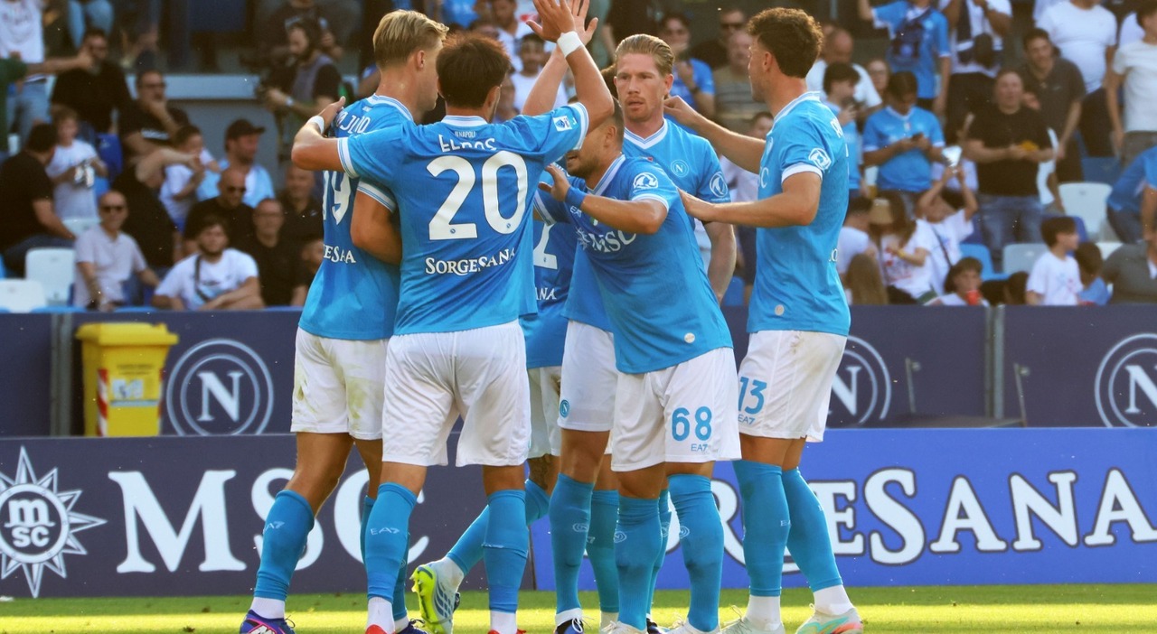 napoli udinese 1 0 festa al maradona conte chiude al secondo posto