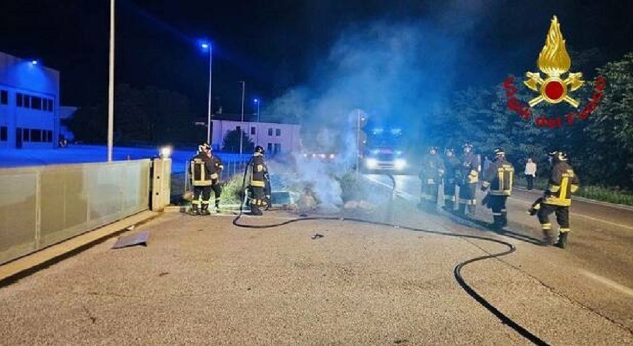 https://statics.cedscdn.it/photos/MED_HIGH/2026/05/25/9553376_25091652_incidente_pontebbana_morto.jpg