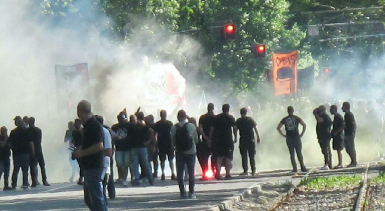 https://statics.cedscdn.it/photos/MED_HIGH/2026/05/25/9553619_25140439_scontri.jpg