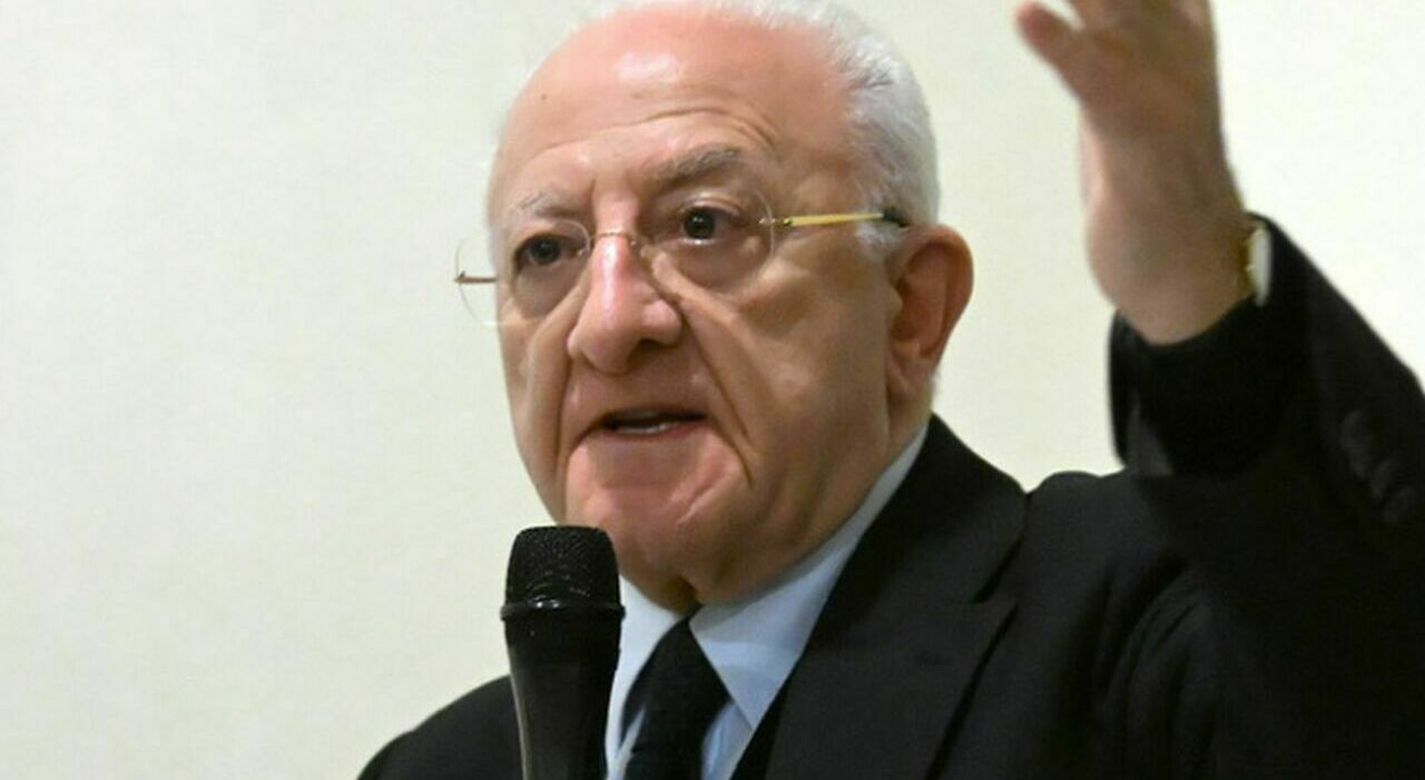 elezioni comunali salerno vincenzo de luca trionfa vittoria schiacciante al primo turno i risultati da Ilmattino.it elezioni comunali salerno vincenzo de luca trionfa vittoria schiacciante al primo turno i risultati